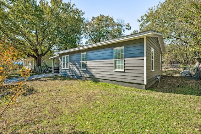 exterior space with a yard