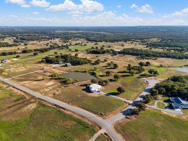 125 Sandy Ct, Alvord, TX 76225
