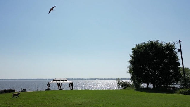 726 Lakeshore Dr, Kemp, TX 75143 - water view