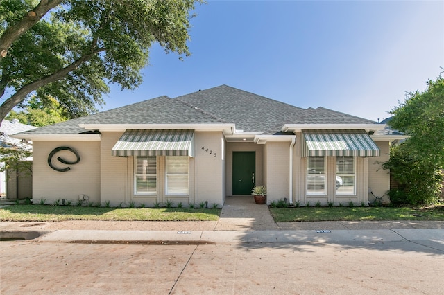 view of front of house