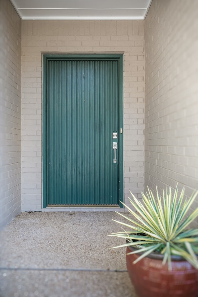 view of entrance to property