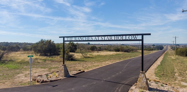 400 Hollow Dr, Lipan, TX 76474