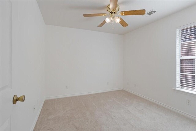 view of patio with ceiling fan