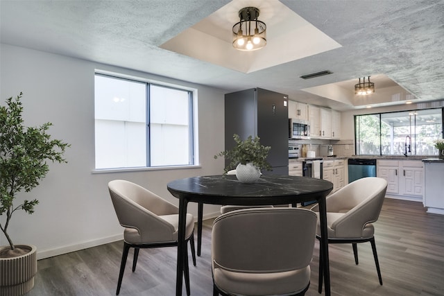 empty room with light hardwood / wood-style flooring