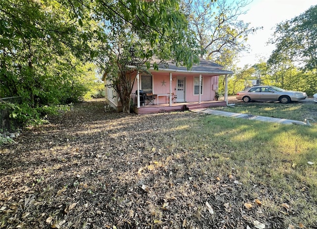 bungalow-style house featuring a porch