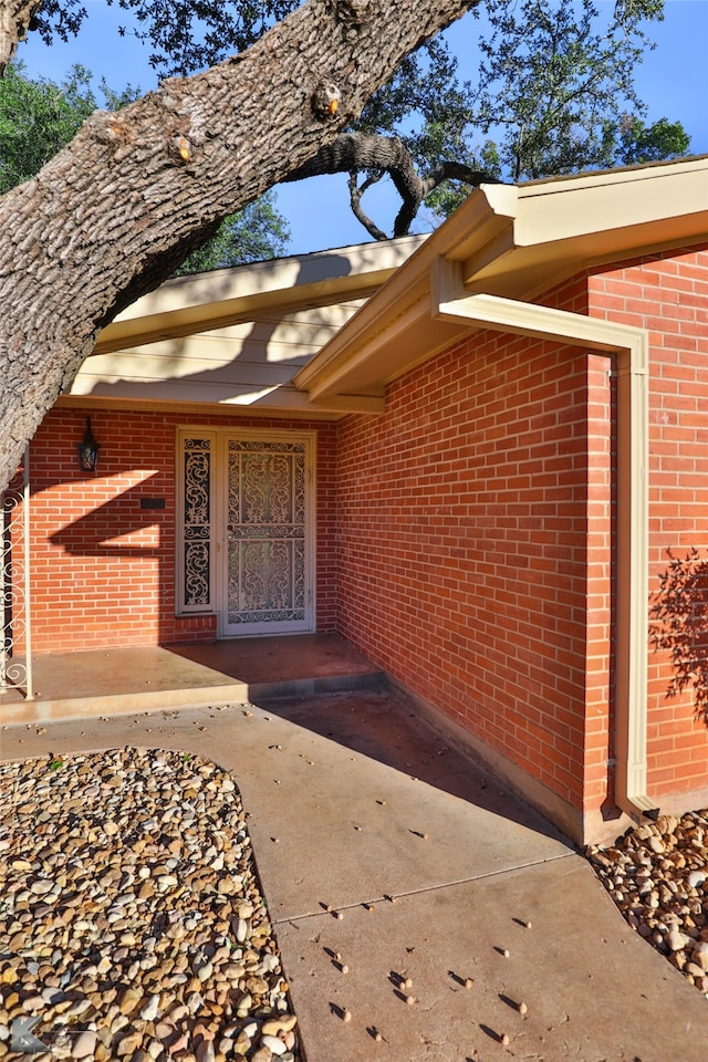 view of entrance to property