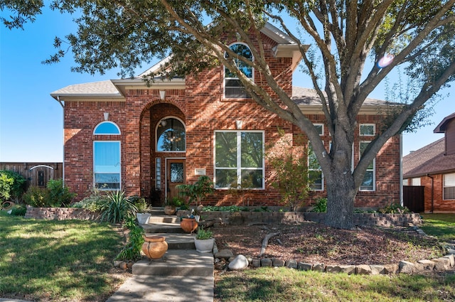 view of front of home with a front yard