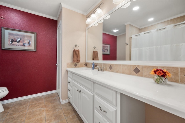 bathroom featuring tile patterned floors, ornamental molding, a shower with curtain, vanity, and toilet