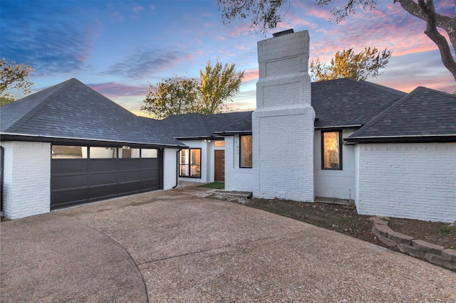 view of front facade with a garage