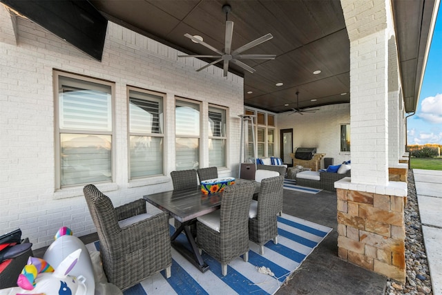 view of patio / terrace with outdoor lounge area and ceiling fan