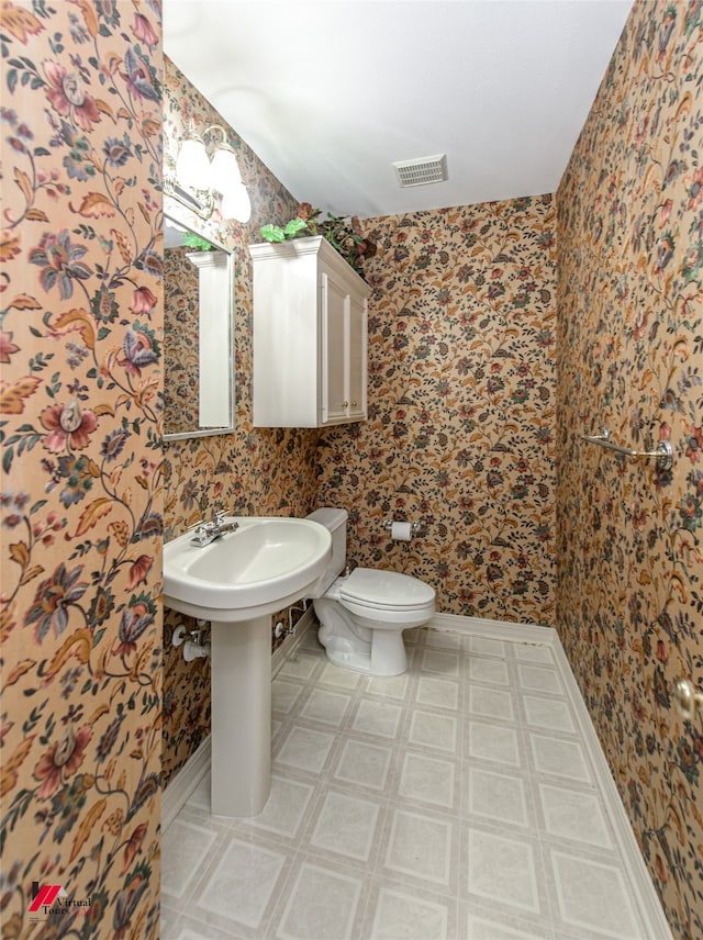 bathroom with toilet