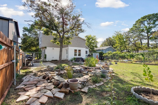 view of yard with a patio