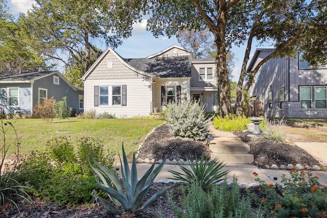 2505 Westbrook Ave, Fort Worth, TX 76111 - view of front of property featuring a front lawn