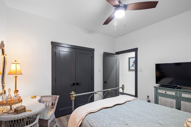 929 Cope St, Mansfield, TX 76065 - bedroom with wood finished floors and ceiling fan