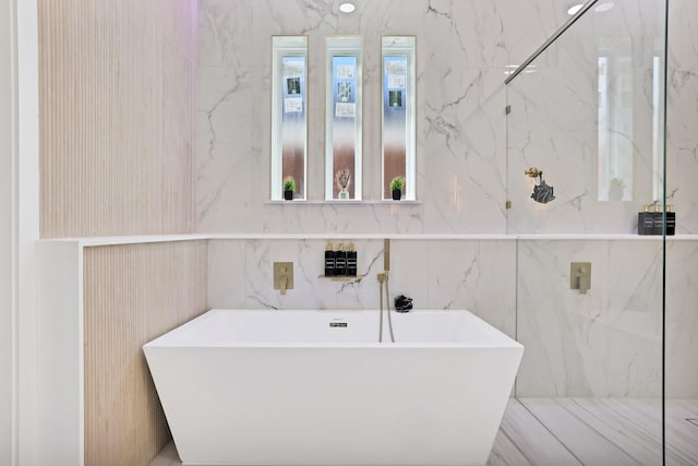 bathroom featuring a bathtub