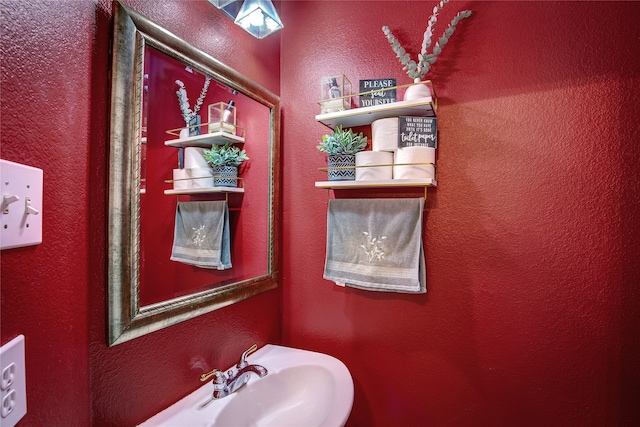 bathroom with sink