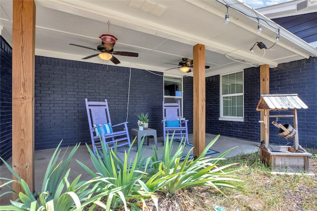 view of patio with visible vents, covered porch, and a ceiling fan