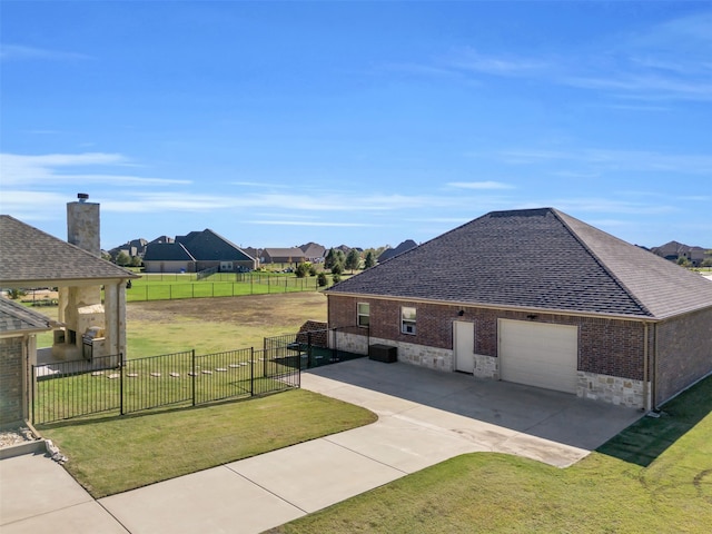 exterior space featuring a lawn