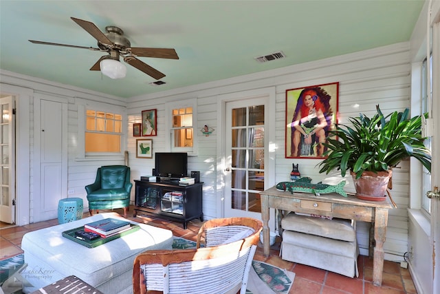 living room featuring ceiling fan