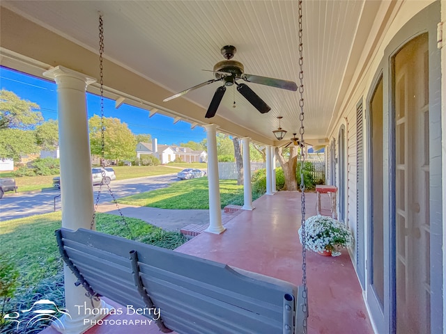 view of patio with ceiling fan and covered porch