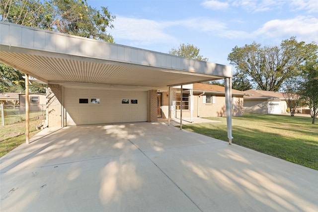 view of front facade featuring a carport, a garage, and a front lawn