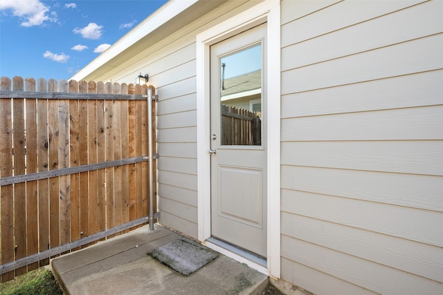 view of entrance to property