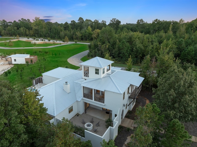 view of aerial view at dusk