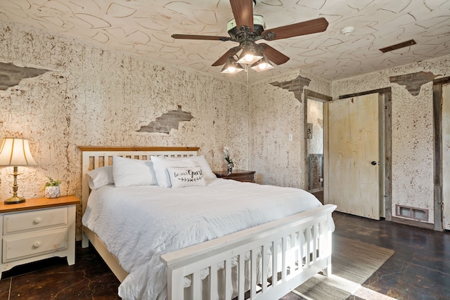 bedroom featuring ceiling fan