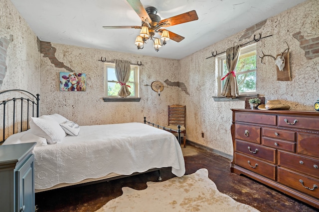 bedroom featuring ceiling fan