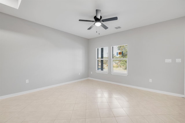 2803 Beechwood St, Granbury, TX 76048 - unfurnished room featuring ceiling fan and baseboards