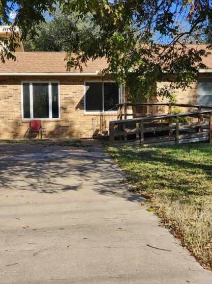 2911 Inspiration Dr, Hudson Oaks, TX 76087