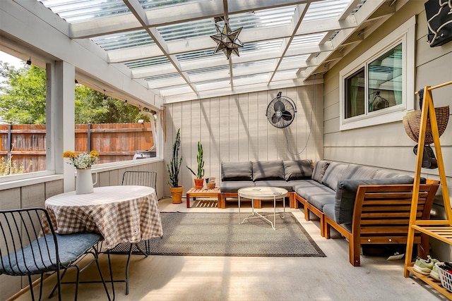 view of sunroom / solarium