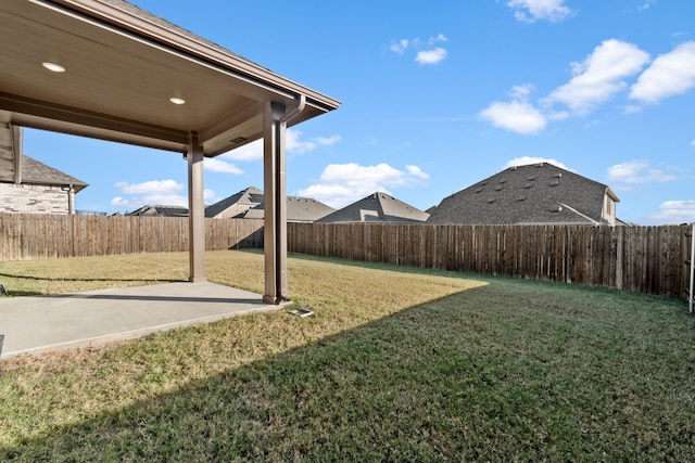 view of yard with a patio