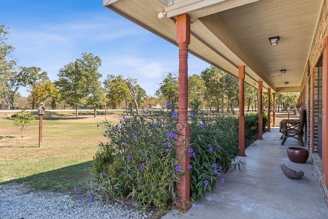 view of patio / terrace featuring covered porch