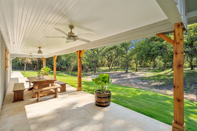 view of patio with ceiling fan