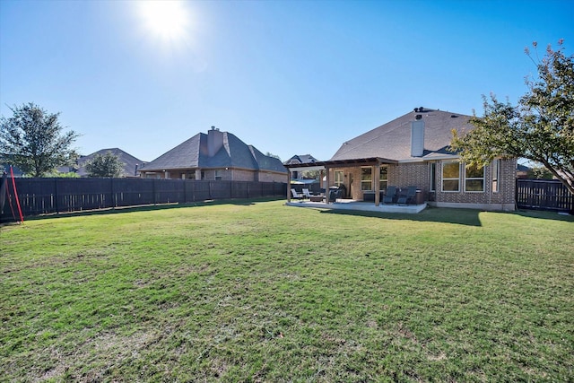 view of yard with a patio