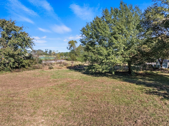 Listing photo 3 for TBD Reynolds St, Pittsburg TX 75686