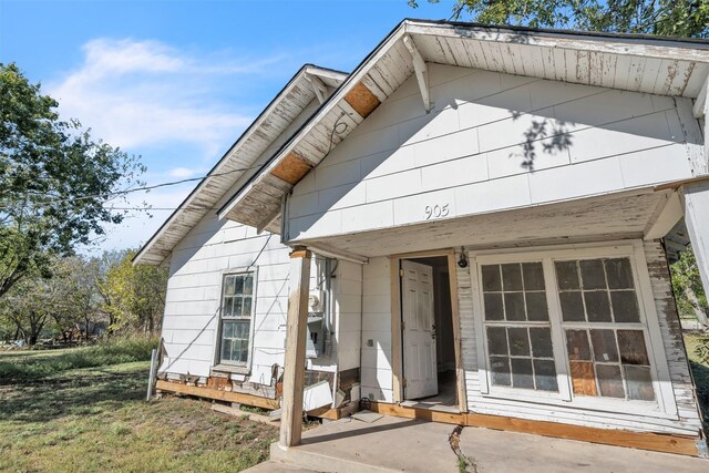 view of front of home