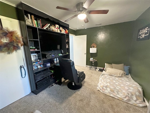 bedroom with carpet flooring and ceiling fan