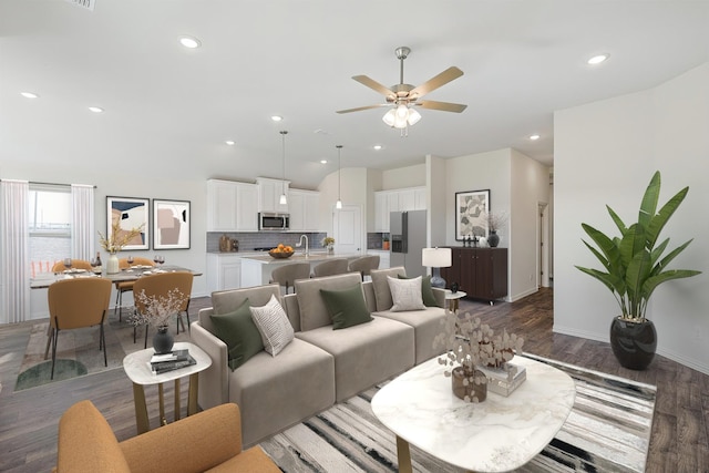 2511 Ridgecrest Ln, Sherman, TX 75092 - living room featuring a ceiling fan, wood finished floors, lofted ceiling, recessed lighting, and baseboards