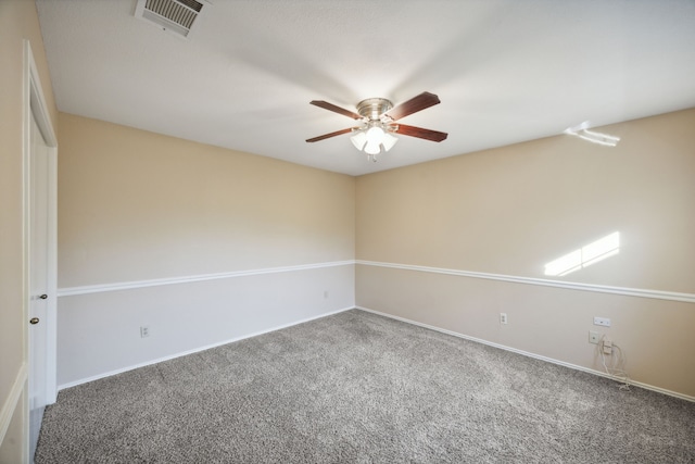 unfurnished room featuring carpet flooring and ceiling fan