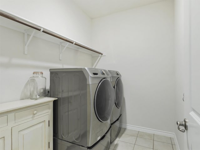 1013 Saddle Club Way, Princeton, TX 75407 - laundry room featuring independent washer and dryer and light tile patterned flooring