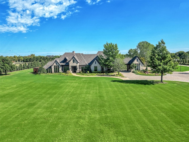 view of front of house with a front lawn