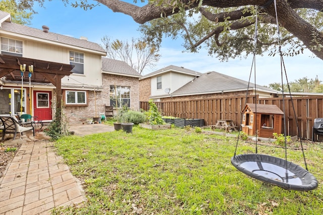 view of yard with a patio