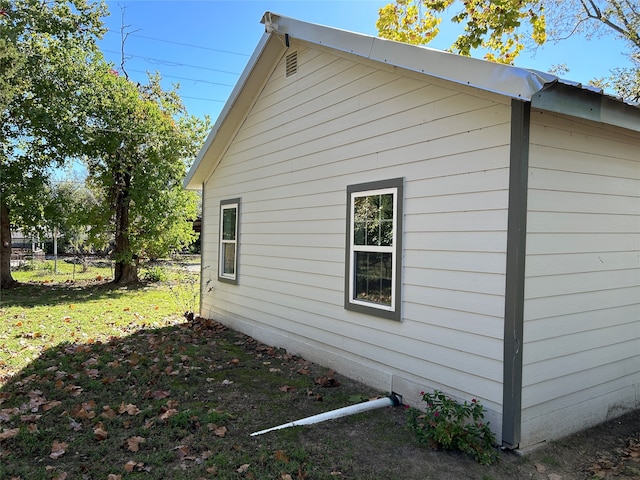 view of side of property