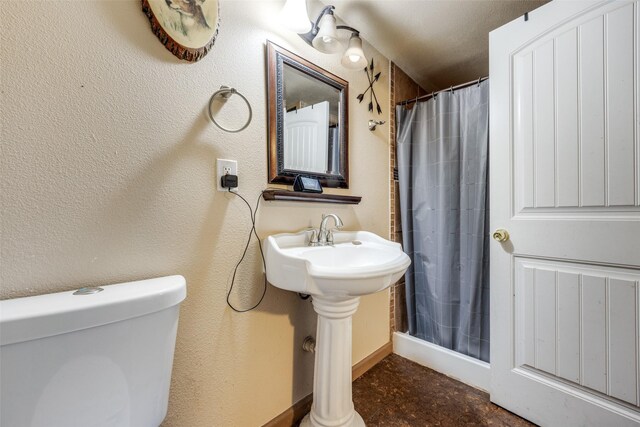 1347 Wild Rd, Van Alstyne, TX 75495 - full bath featuring toilet and curtained shower