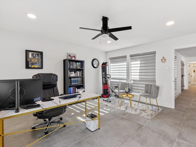 office with ceiling fan