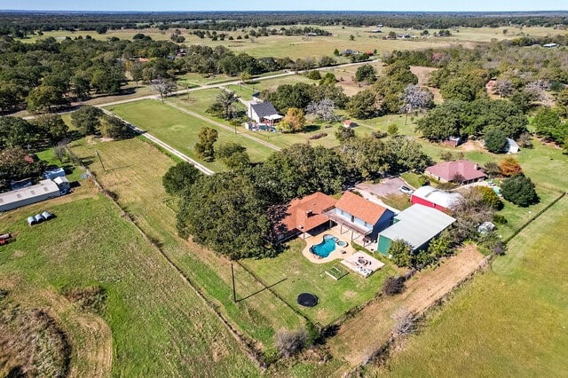 drone / aerial view with a rural view