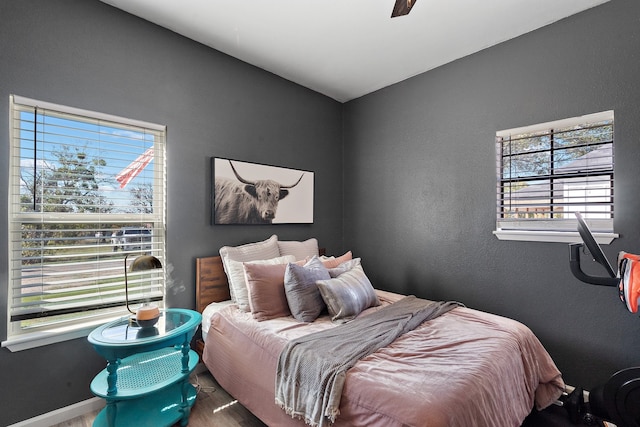 bedroom featuring ceiling fan