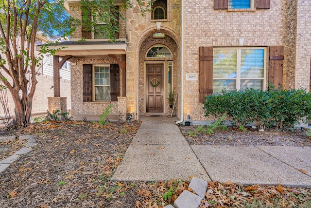 view of property entrance